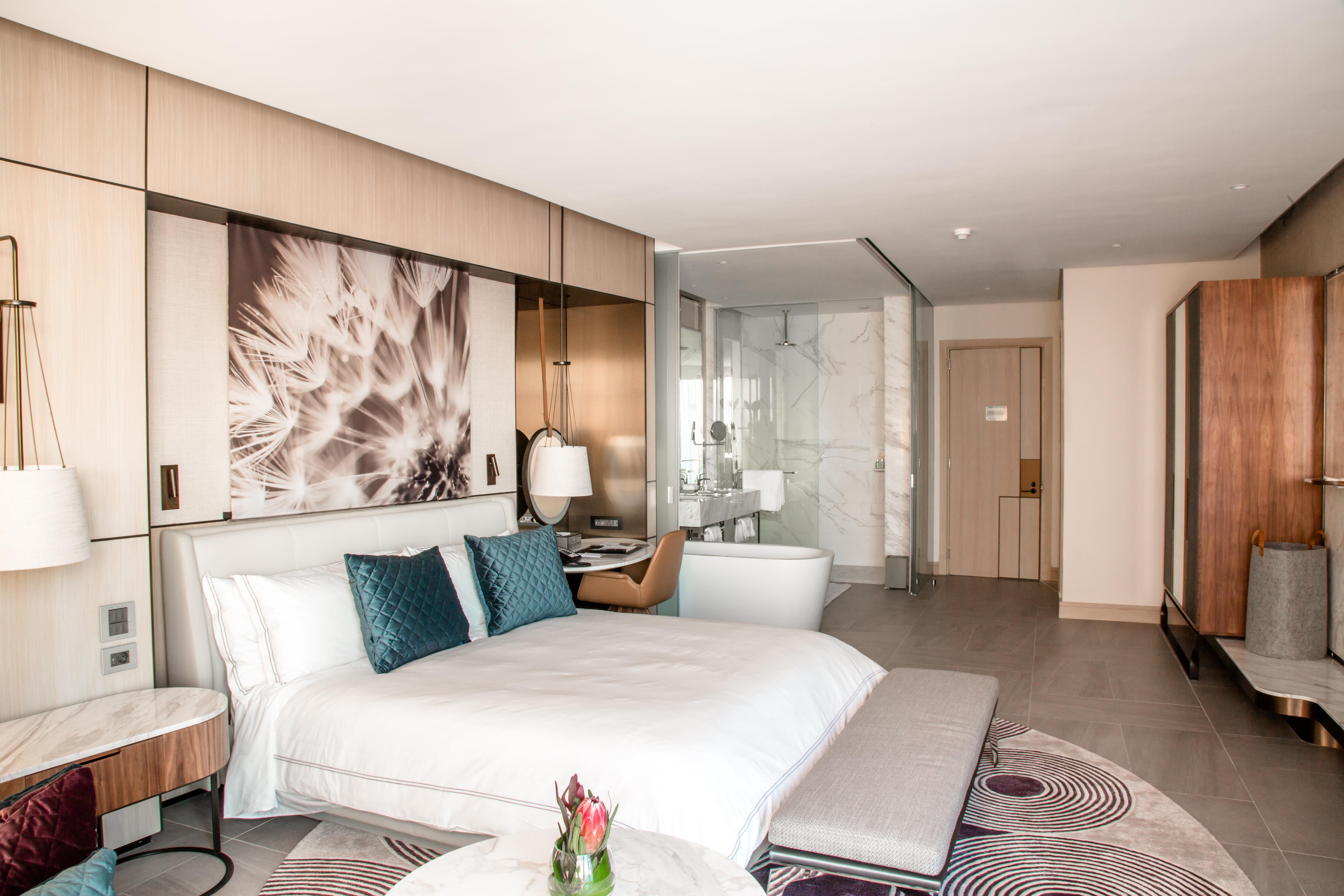 The Houghton Hotel, Spa, Wellness & Golf Johannesburg Exterior photo Deluxe Room